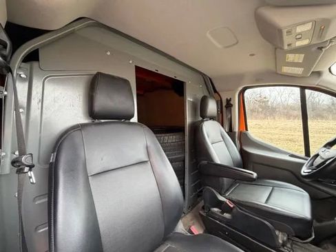 Used 2021 Ford Transit 150 Low Roof RWD image 10