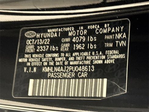 Used 2023 Hyundai Elantra Limited image 33