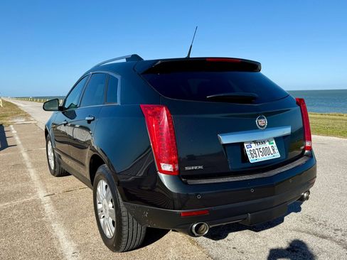 Used 2013 Cadillac SRX Luxury w/ Driver Awareness Package image 7