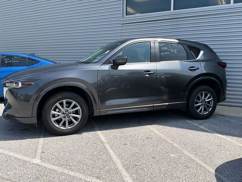 Used 2025 MAZDA CX-5 AWD 2.5 S w/ Preferred Package image 2