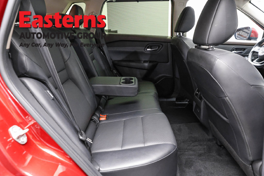 Used 2023 Nissan Rogue SV w/ SV Premium B Package AWD/4WD image 24