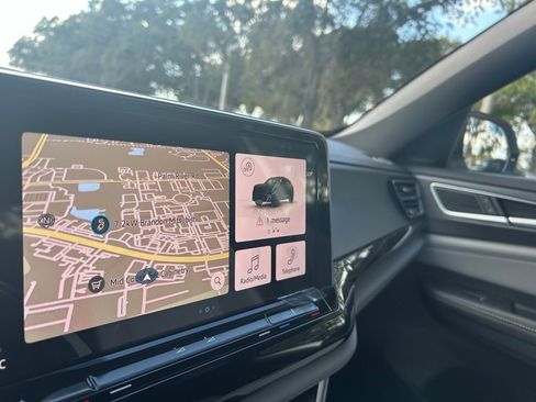 New 2026 Volkswagen Atlas Cross Sport SEL R-Line image 12