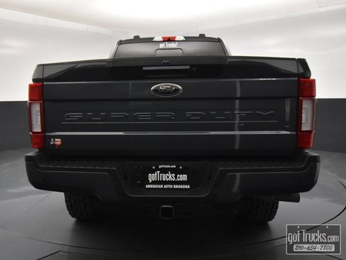 Used 2021 Ford F250 Lariat image 5