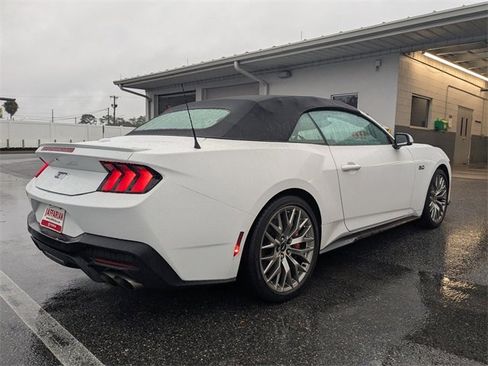 Used 2024 Ford Mustang GT Premium image 3