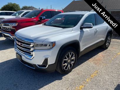 Used 2023 GMC Acadia SLT w/ Preferred Package