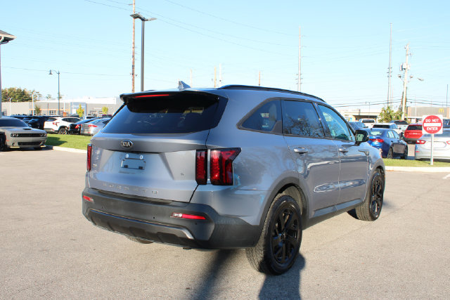 Used 2021 Kia Sorento S w/ Panoramic Sunroof Package AWD/4WD image 42