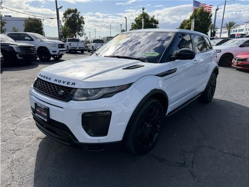 Used 2017 Land Rover Range Rover Evoque HSE Dynamic image 3