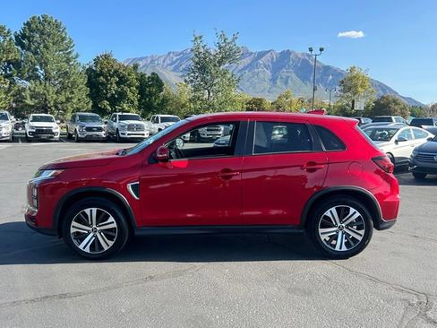 Used 2024 Mitsubishi Outlander Sport SE image 9