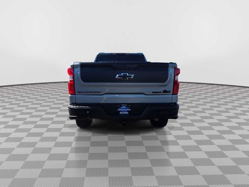 Used 2024 Chevrolet Silverado 1500 ZR2 w/ ZR2 Bison Edition AWD/4WD image 7
