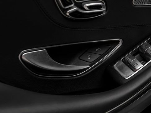 Used 2020 Mercedes-Benz S 560 4MATIC Coupe image 47