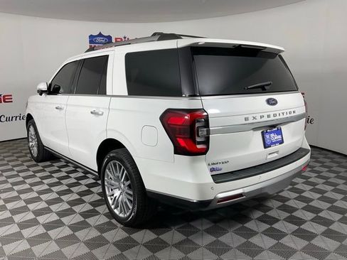 Certified 2022 Ford Expedition Limited image 5