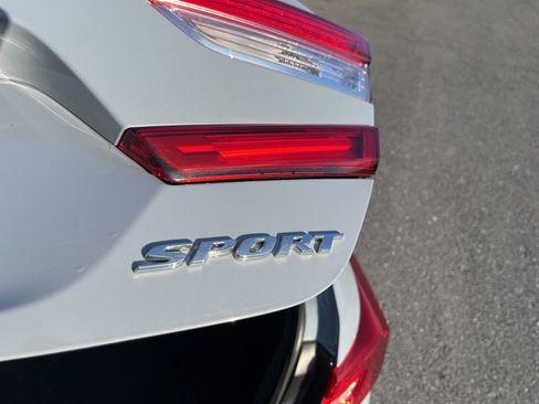 Used 2021 Honda Accord Sport image 12