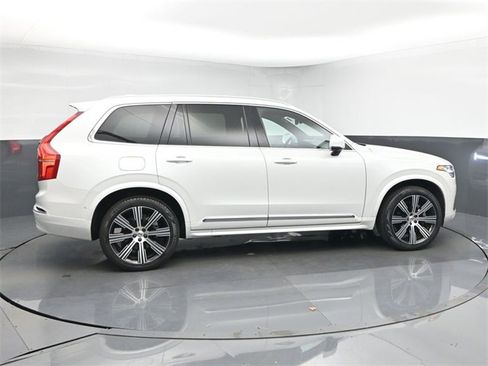 Used 2024 Volvo XC90 B6 Plus w/ Protection Package Premier image 8