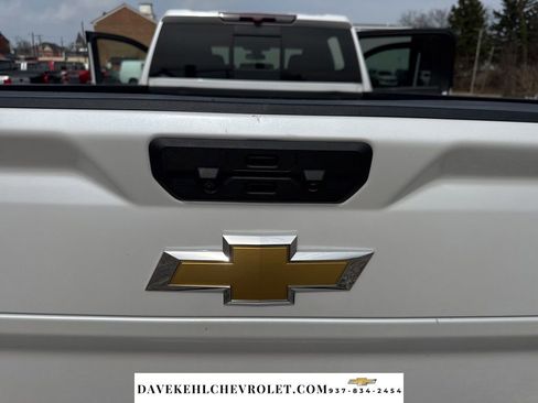 Used 2022 Chevrolet Silverado 3500 High Country w/ Safety Package II image 42