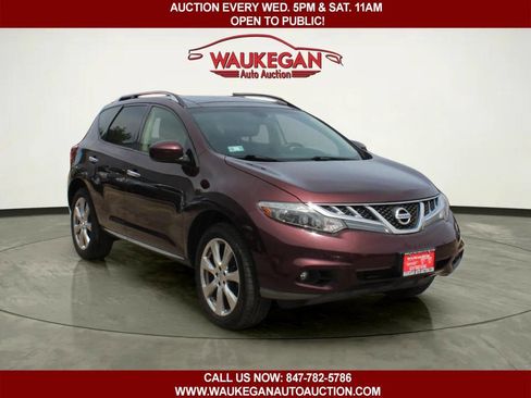 Used 2013 Nissan Murano LE w/ Platinum Pkg AWD/4WD image 3