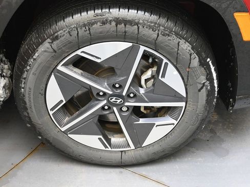 Certified 2025 Hyundai Tucson SEL image 10