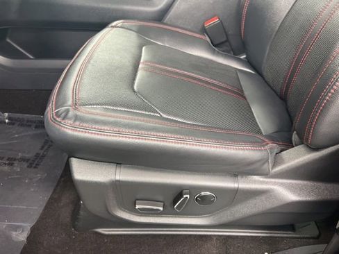 Used 2023 Ford Expedition Max Limited image 18