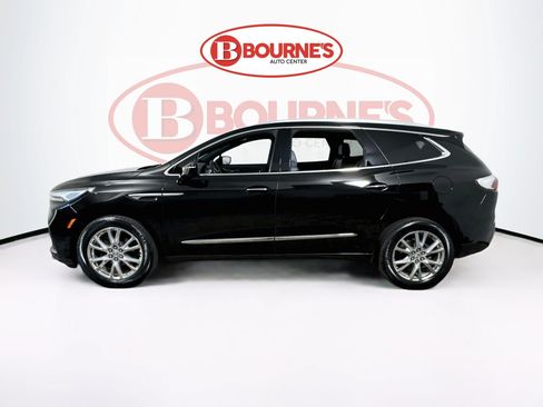 Used 2023 Buick Enclave Essence w/ Experience Buick Package AWD/4WD image 7