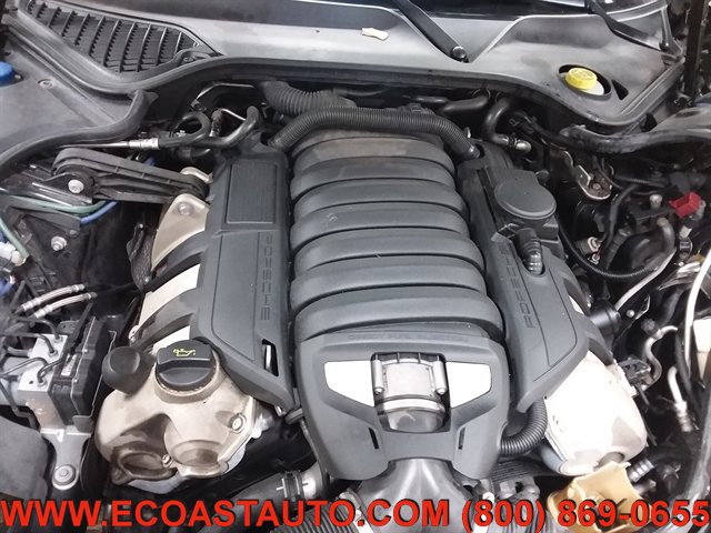 Used 2010 Porsche Panamera S RWD image 9