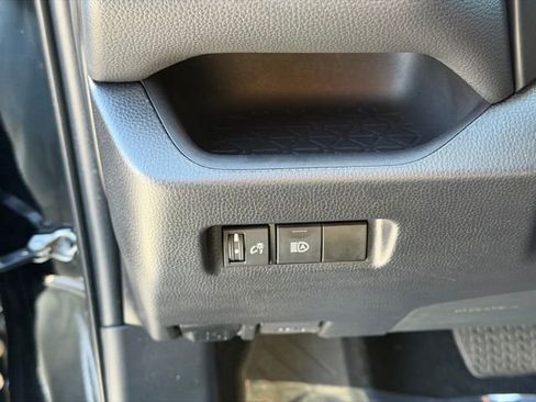 Certified 2022 Toyota RAV4 XLE image 20