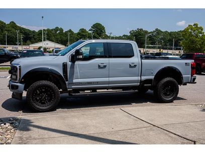 New 2026 Ford F250 Lariat w/ Black Appearance Package