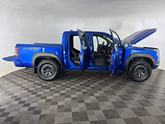 New 2026 Nissan Frontier PRO-4X w/ Tow Package AWD/4WD image 13