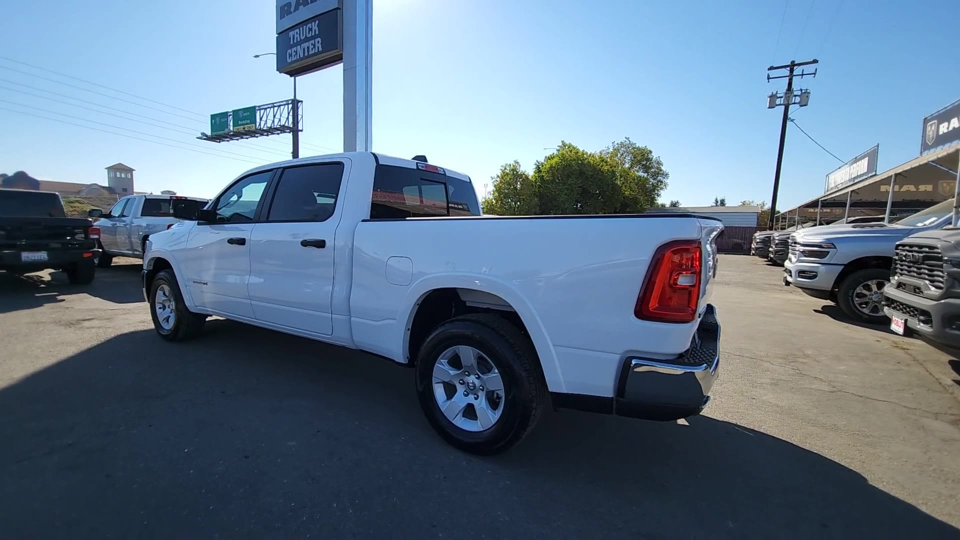 Used 2026 RAM 1500 Big Horn AWD/4WD image 6