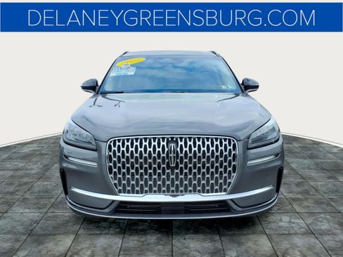 Used 2025 Lincoln Corsair AWD w/ Equipment Group 101A image 8