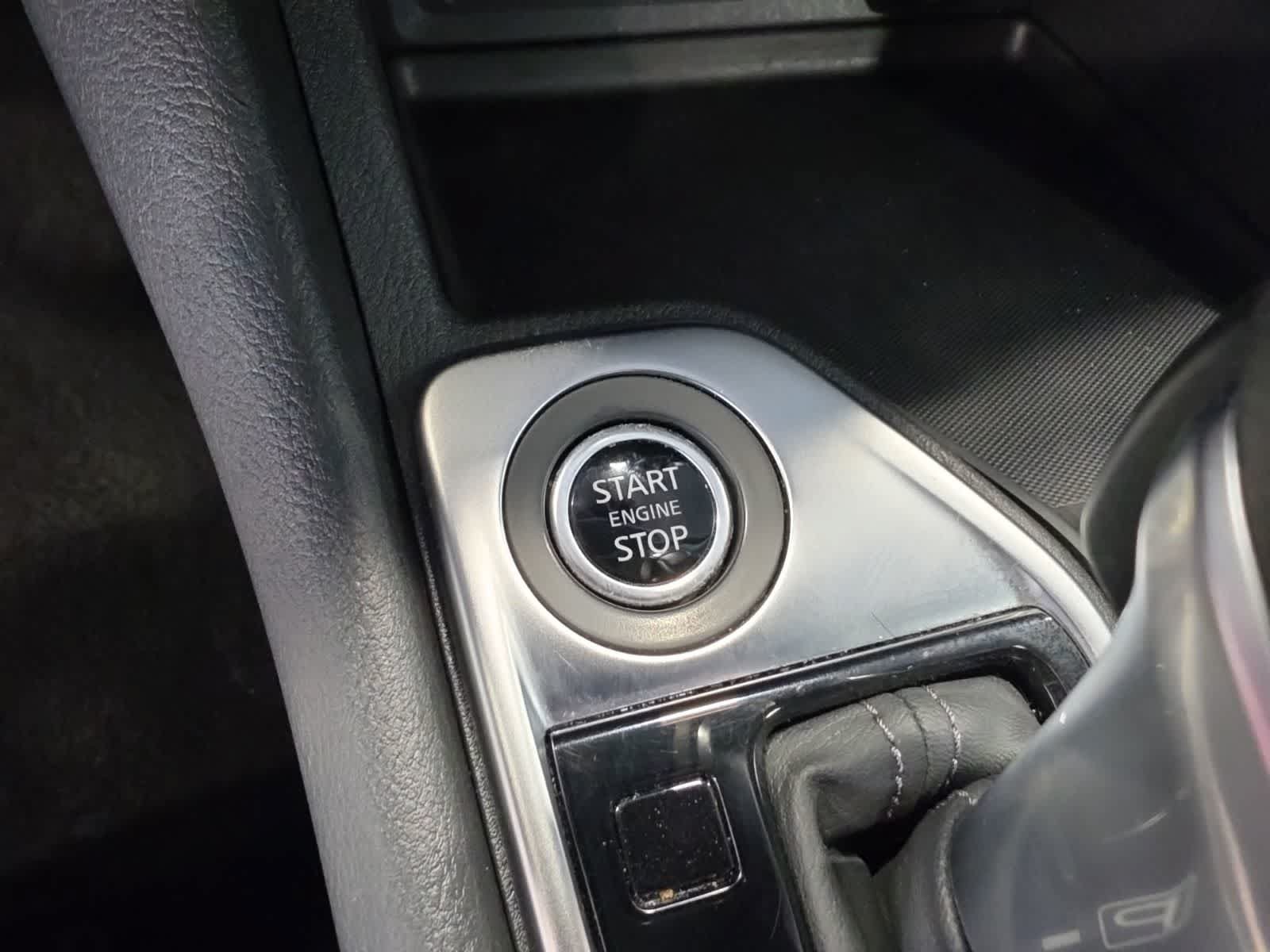 Used 2025 Nissan Sentra SV FWD image 22