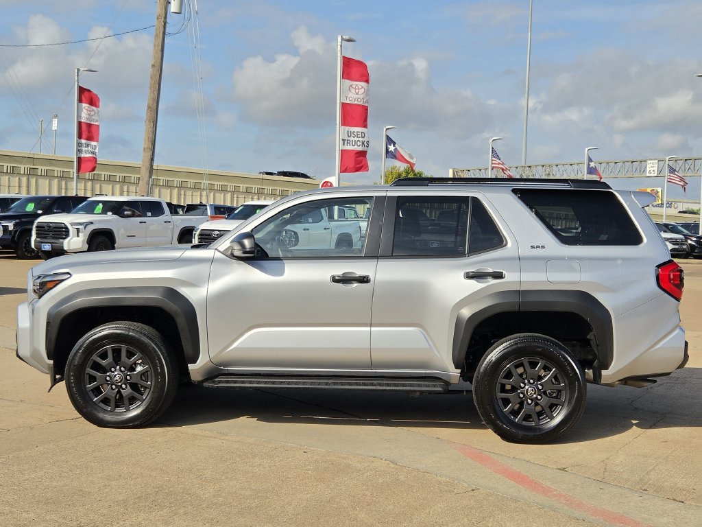 Used 2025 Toyota 4Runner 4WD image 6