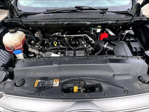 Used 2018 Ford Edge SEL w/ Equipment Group 201A image 10