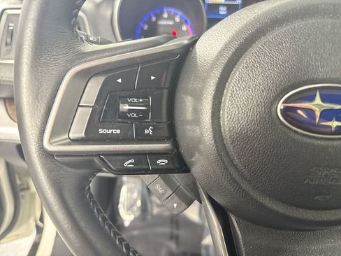 Used 2018 Subaru Outback 2.5i Limited image 12