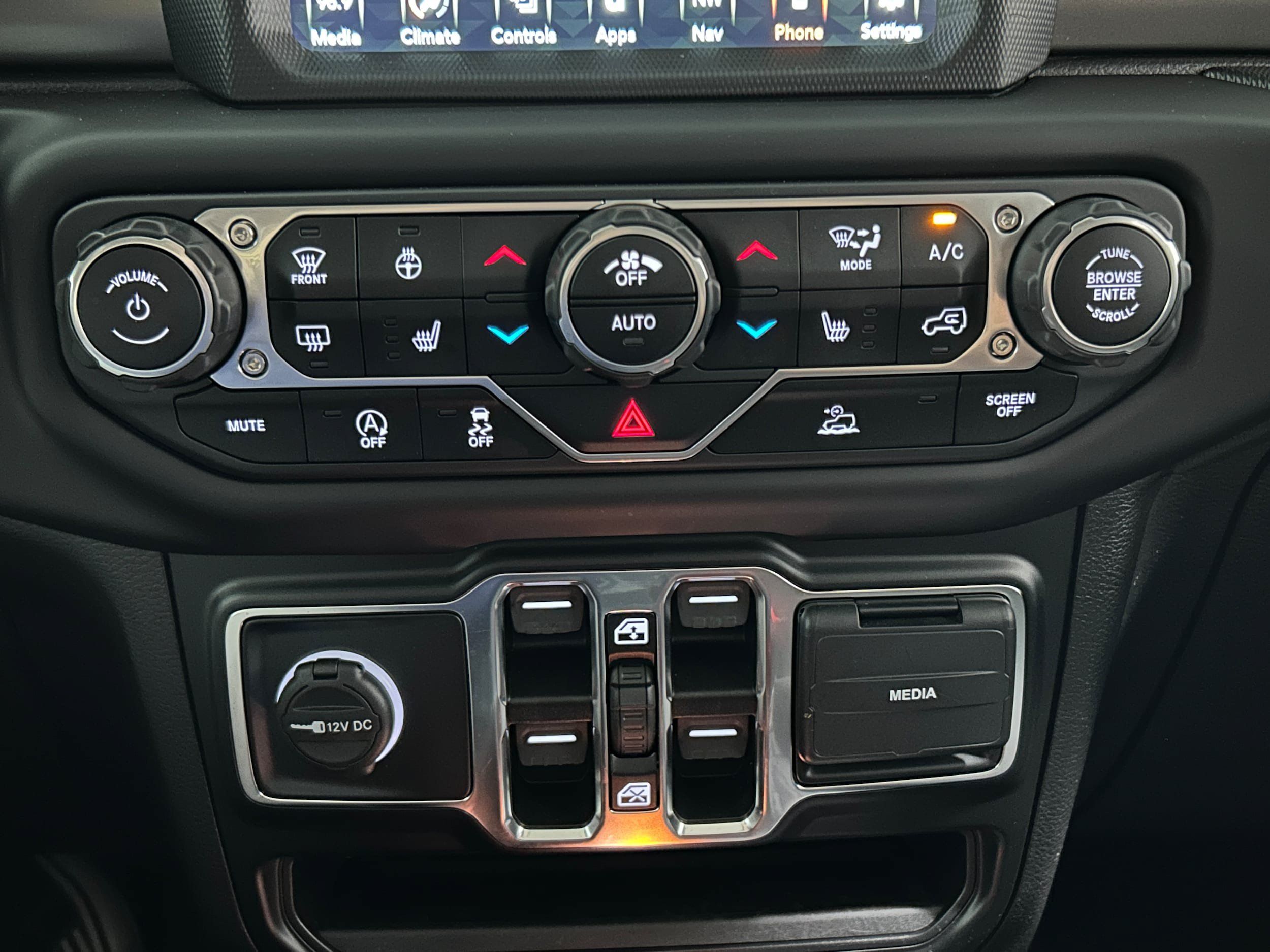 Used 2021 Jeep Gladiator Sport AWD/4WD image 11