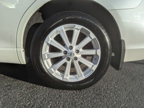 Used 2012 Toyota Venza XLE image 51