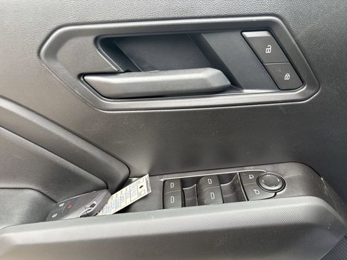 New 2026 Chevrolet Colorado W/T image 16