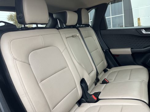 Used 2020 Ford Escape SEL image 16