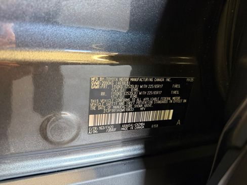 Used 2025 Toyota RAV4 XLE w/ Convenience Package AWD/4WD image 39
