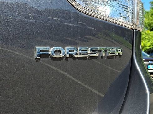 Used 2024 Subaru Forester Premium AWD/4WD image 31