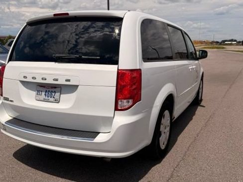 Used 2014 Dodge Grand Caravan SE w/ Quick Order Package 29E SE FWD image 5