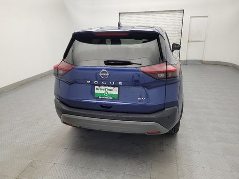 Used 2023 Nissan Rogue SV FWD image 7