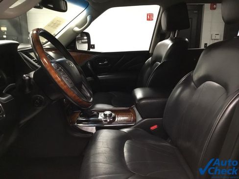 Used 2017 INFINITI QX80 4WD w/ Deluxe Technology Package image 24