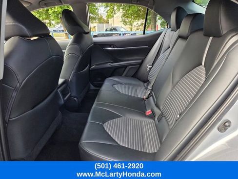 Used 2024 Toyota Camry SE FWD image 11