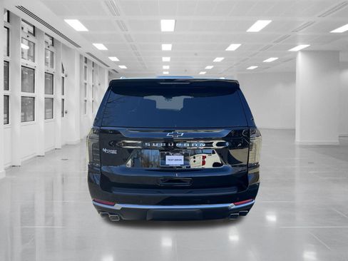 New 2026 Chevrolet Suburban High Country AWD/4WD image 6
