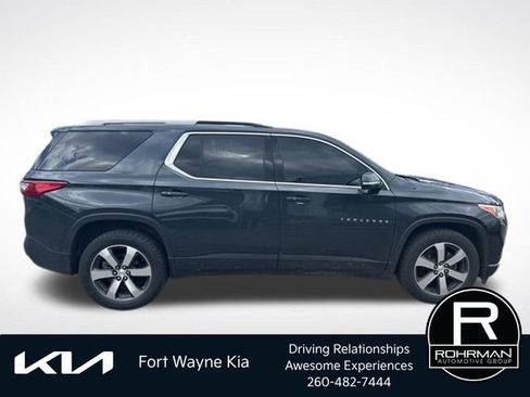 Used 2018 Chevrolet Traverse LT AWD/4WD image 6
