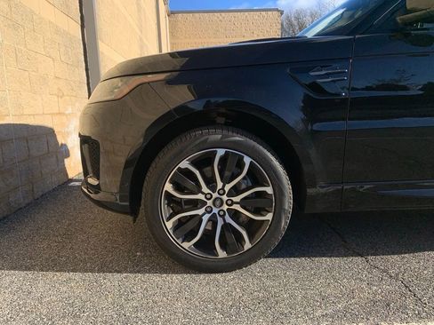 Used 2022 Land Rover Range Rover Sport HSE Silver Edition image 9