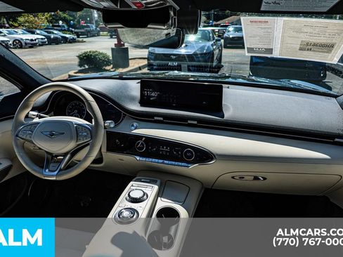 Used 2024 Genesis Electrified GV70 Advanced image 31