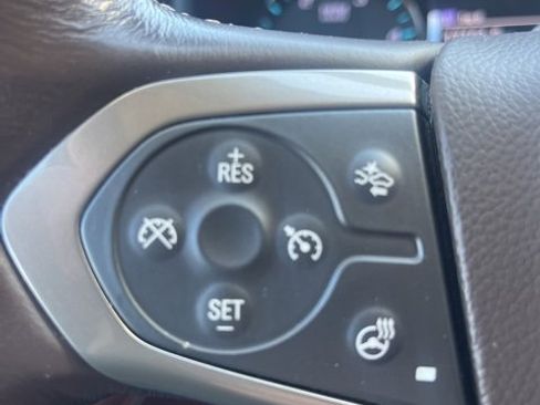 Used 2018 Chevrolet Silverado 2500 High Country w/ Duramax Plus Package image 19