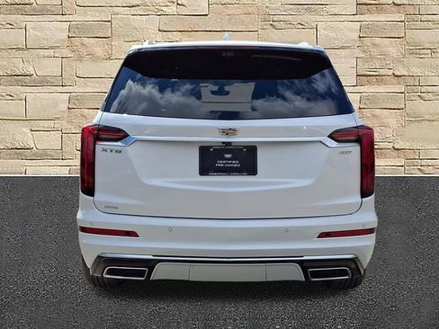 Certified 2025 Cadillac XT6 Premium Luxury w/ Platinum Package image 3