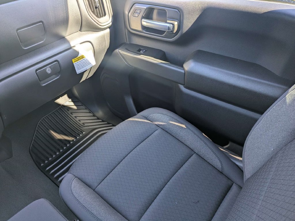 New 2026 Chevrolet Silverado 2500 Custom w/ Custom Value Package AWD/4WD image 19