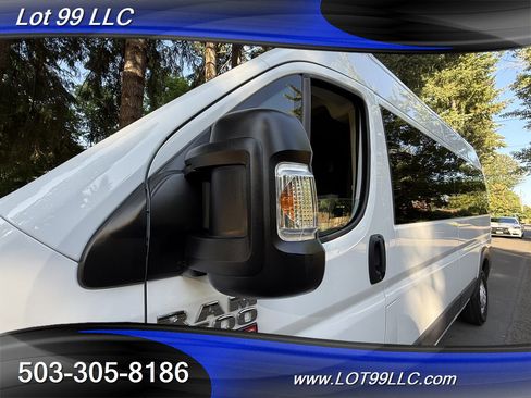 Used 2016 RAM ProMaster 2500 w/ Premium Appearance Group image 47